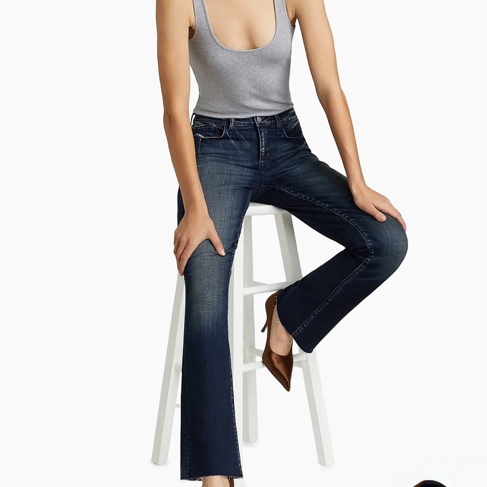 L’Agence The Sneeki Flare Legs Low Rise Hanson blue jeans size 27 NWT - Picture 3 of 15
